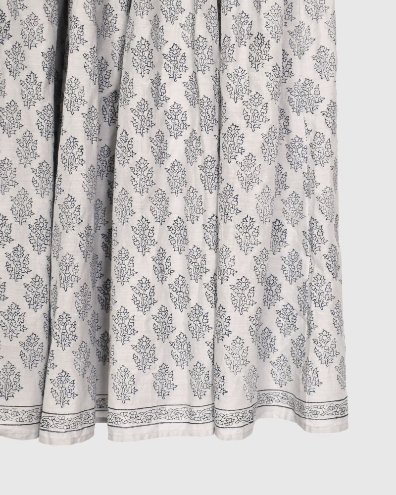 80'S COTTON VOILE MEDIUM FLOWER BLOCK PRINT MINI PINTUCK FLARED SKIRT in SilverWhite