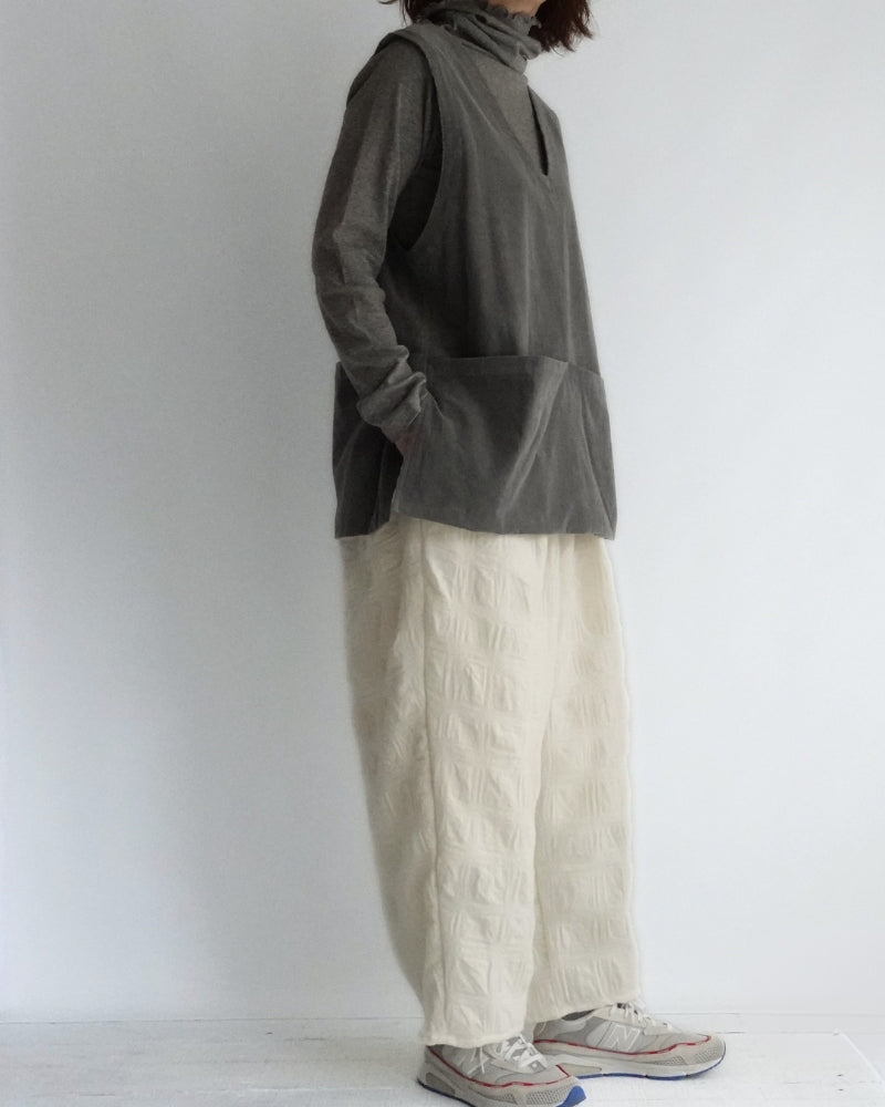 Yak Turtleneck Pullover in Gray