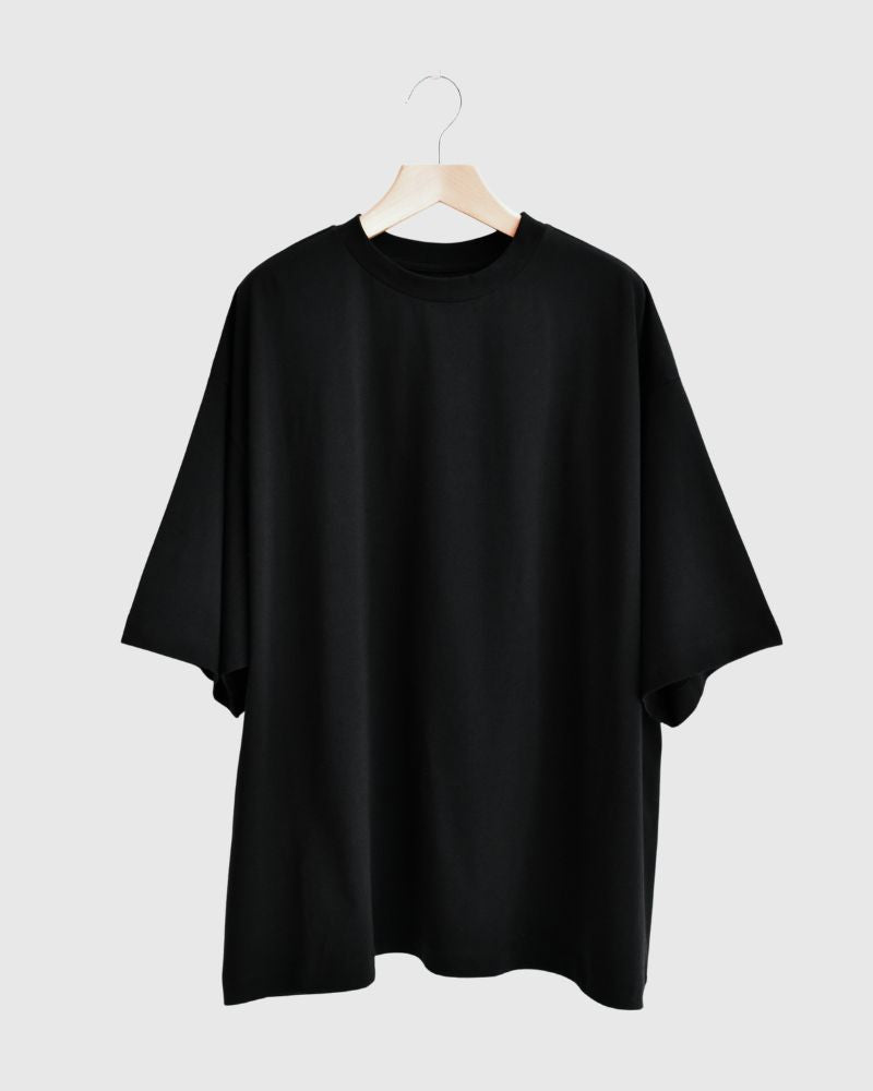 Unisex Oversized TEE in Black