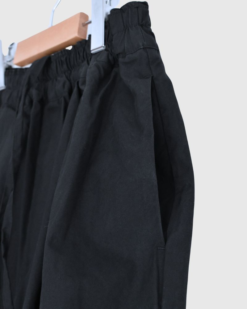 Cocoon Pants in NavyBlack
