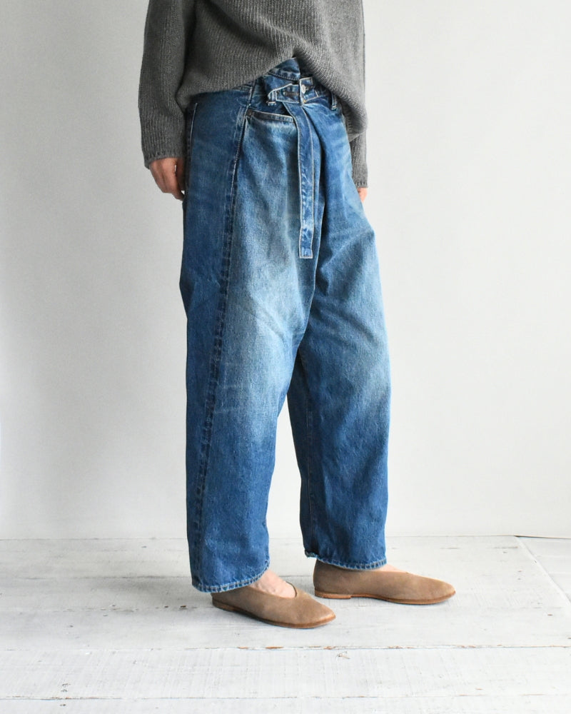 Selvedge Denim Asymmetric Tuck Pants in VintageBlue
