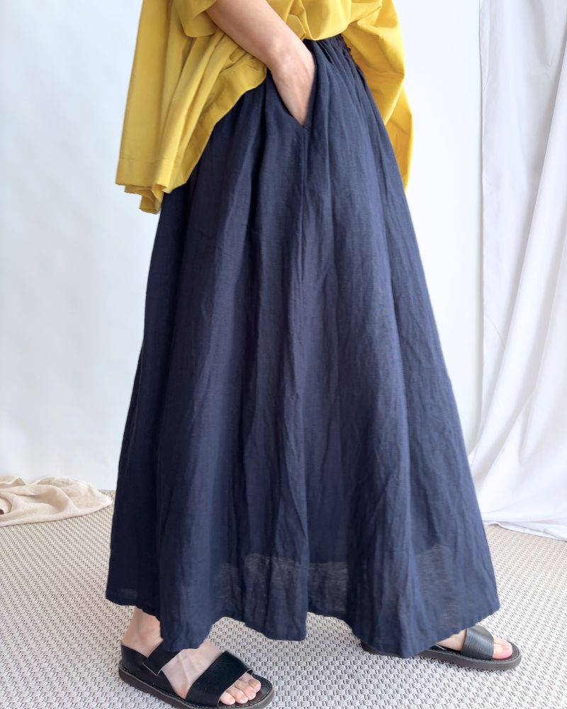 French Linen Skirt in Navy