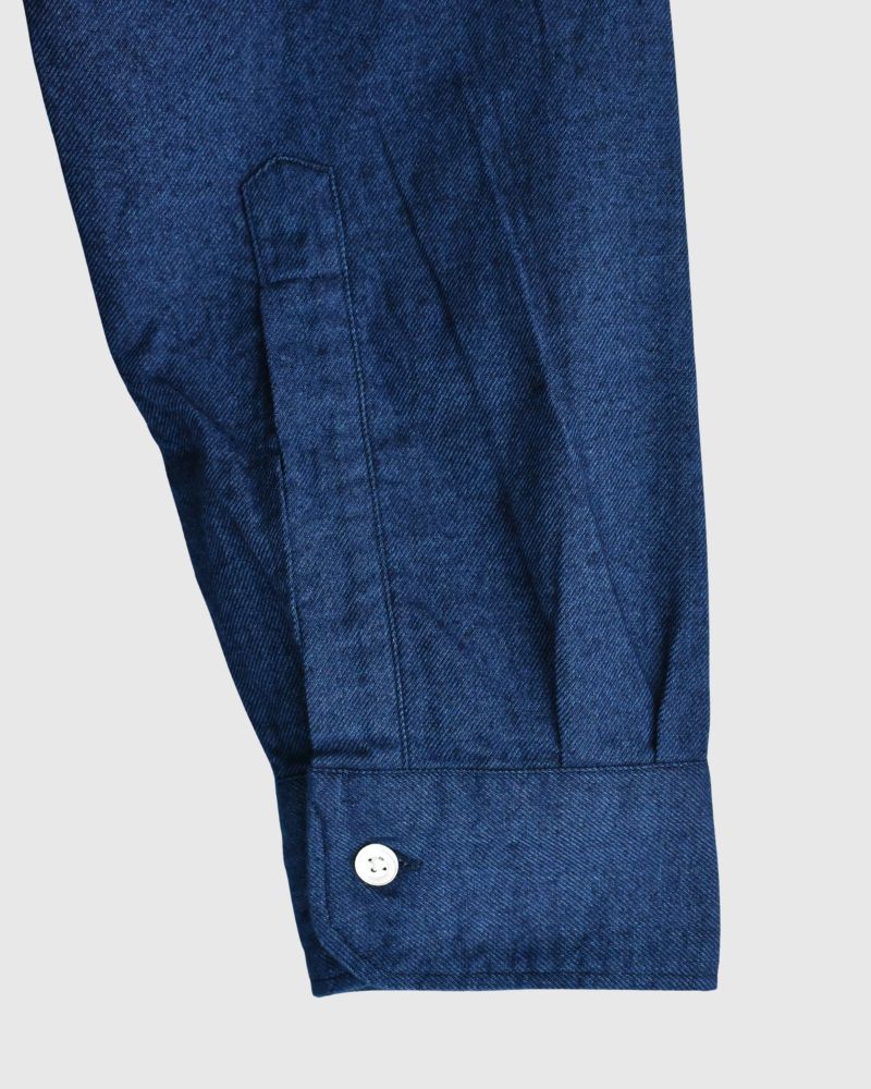 INDIGO Classic Fit Shirt in Indigo