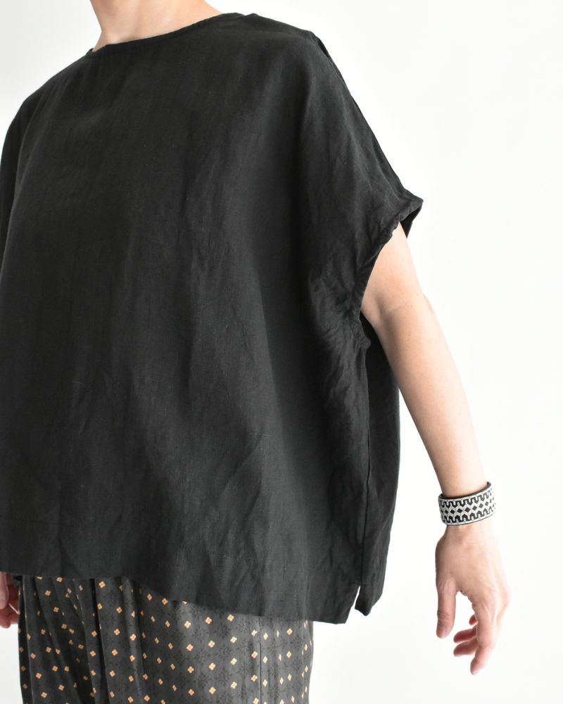French Linen Pullover in Black