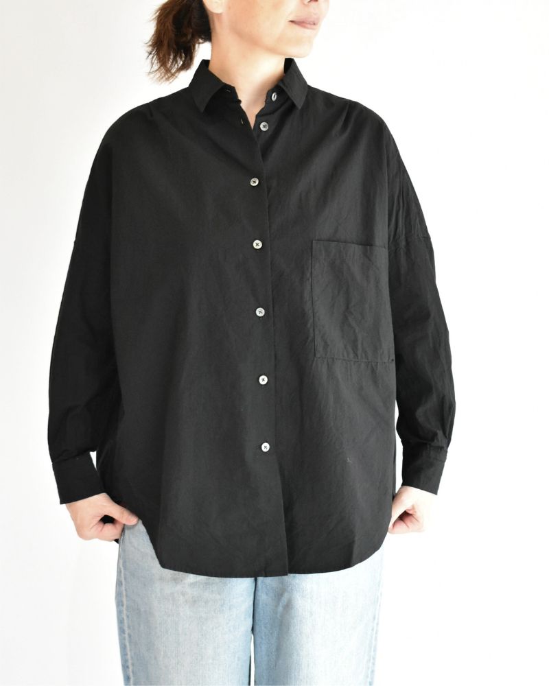 Tuck Cocoon Shirt in Black