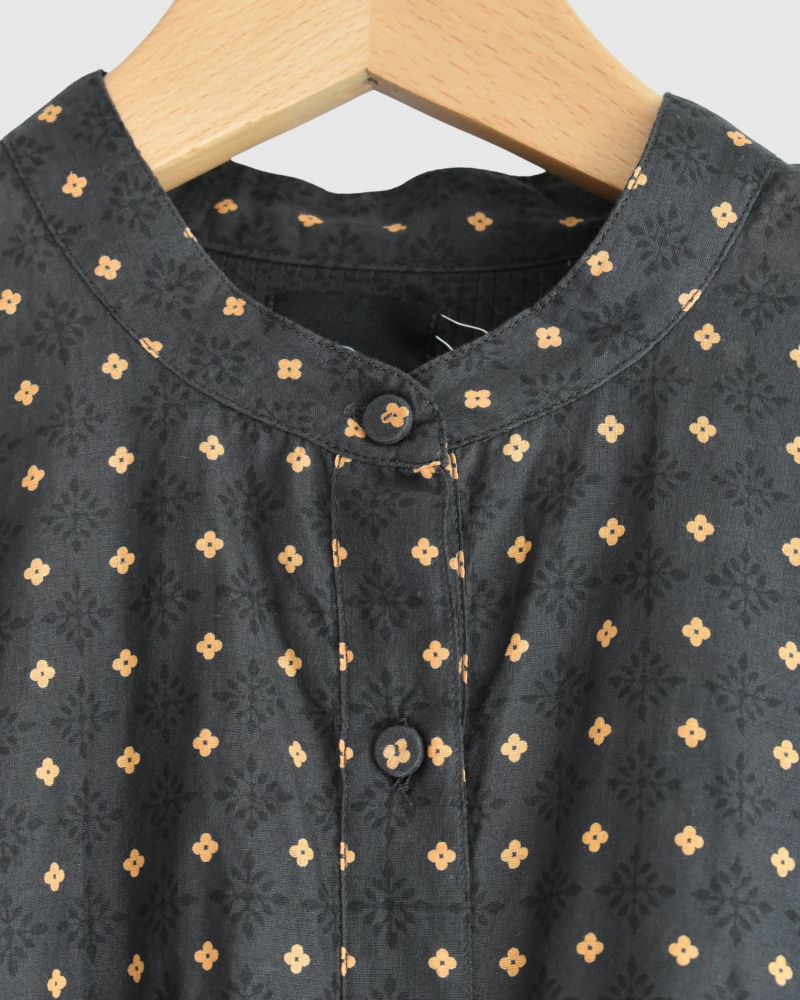 BANDED COLLAR SHIRT WITH MINI PINTUCK in Charcoal