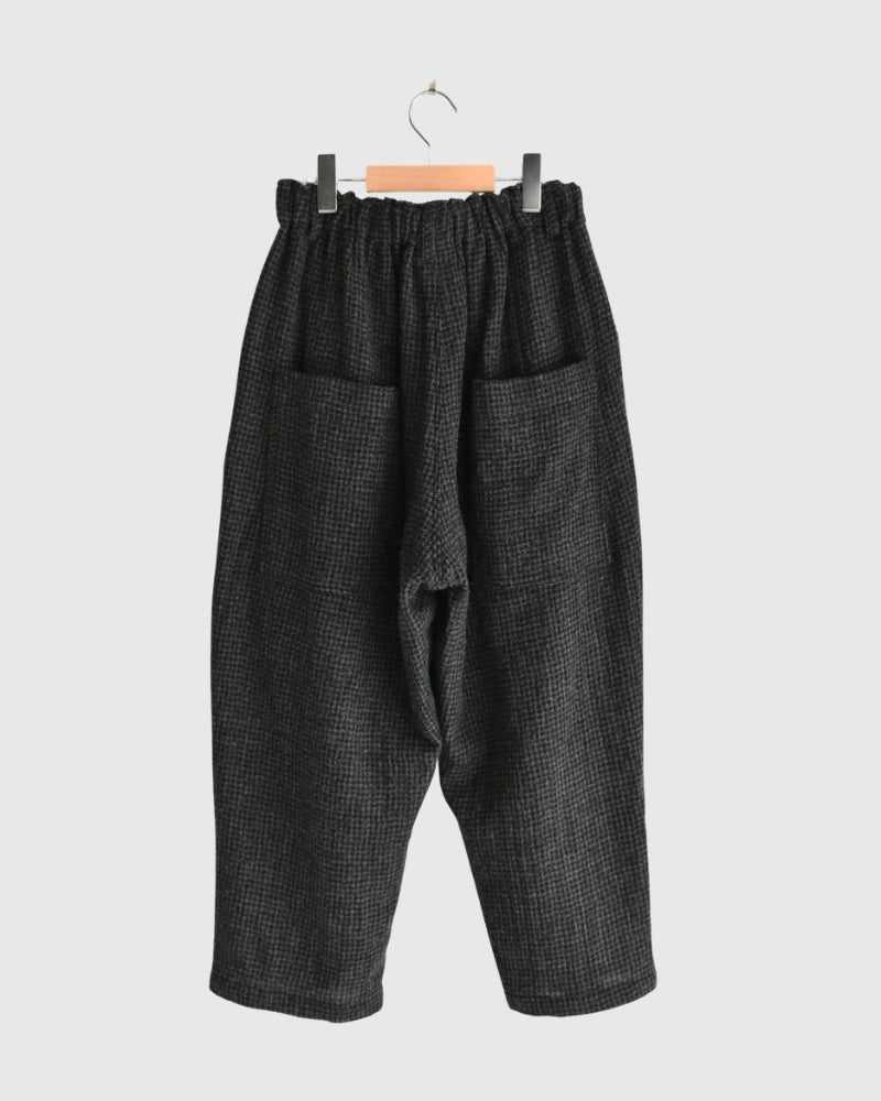 Wool Gauze Houndstooth Pants in Charcoal
