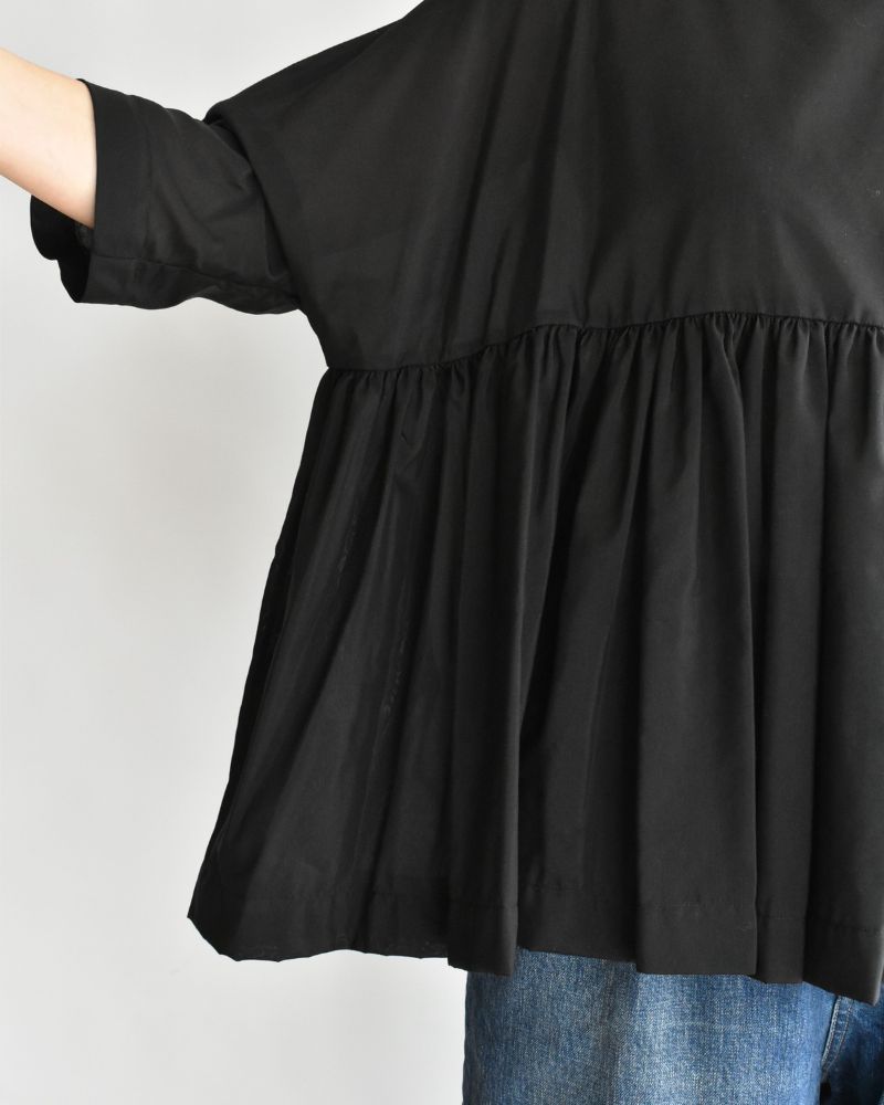 Gathered boat neck blouse in Black