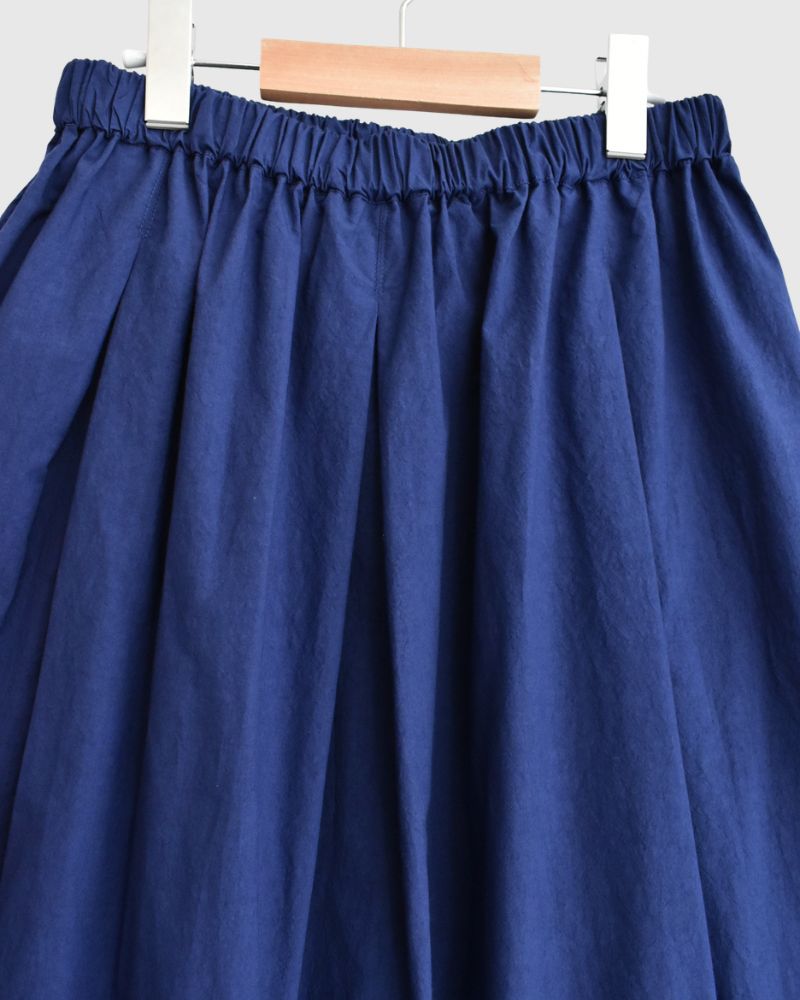 Easy Tuck Skirt in Blue