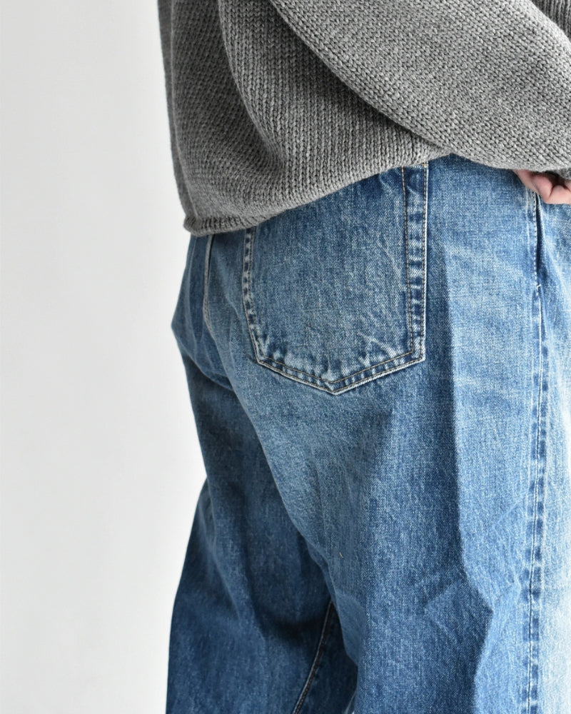Selvedge Denim Asymmetric Tuck Pants in VintageBlue