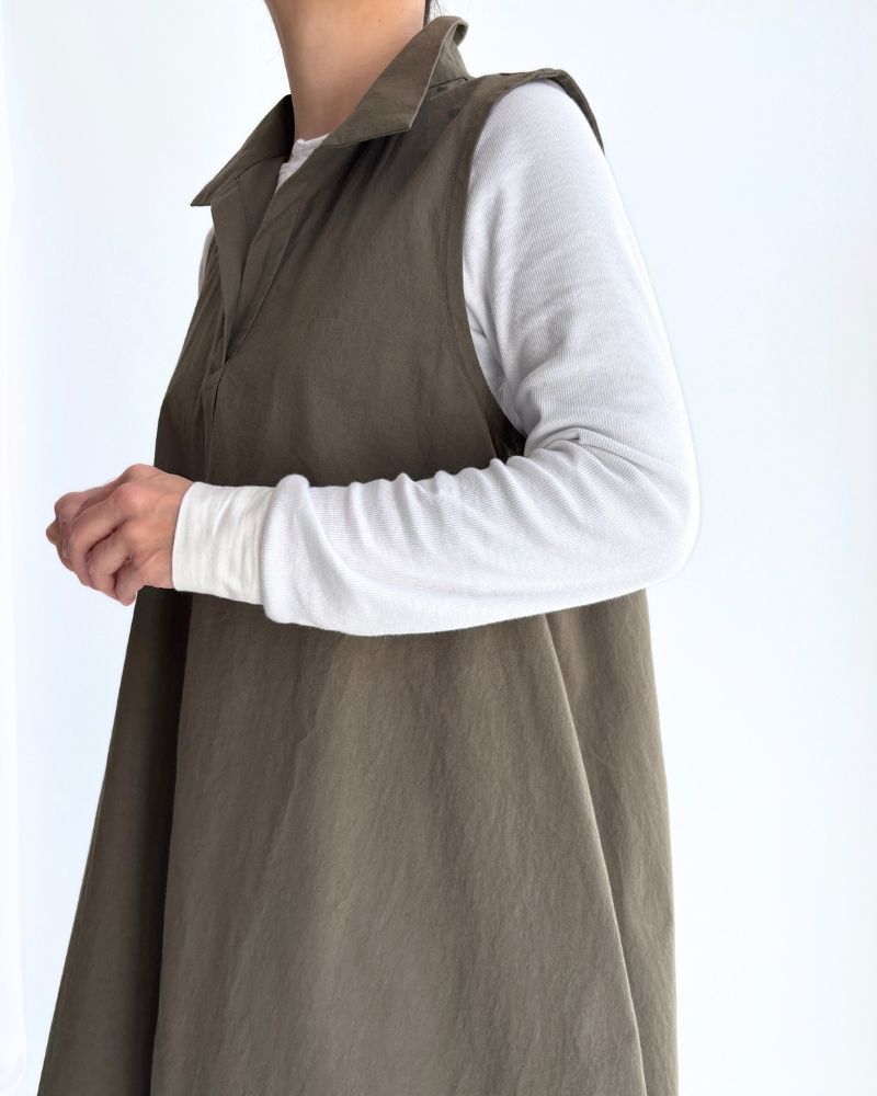 N/S balloon dress  in Khaki