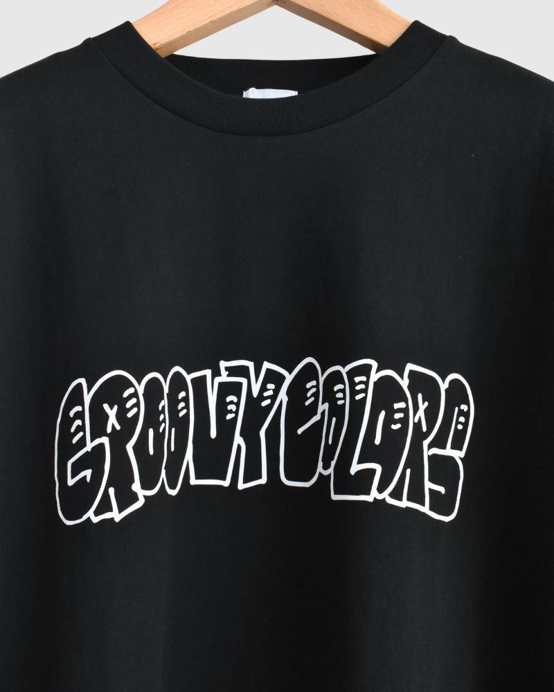 Graphic Logo Long Sleeve Tee (MENS) in Black