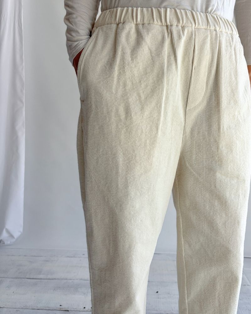 11WALE CORDUROY EASY TAPERED PANTS in OffWhite