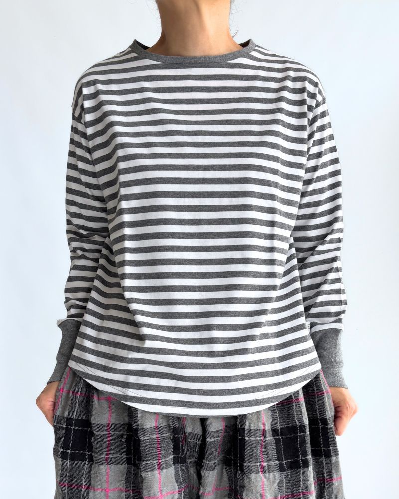 Gizandi Jersey Striped Long Tee in Charcoal/Off