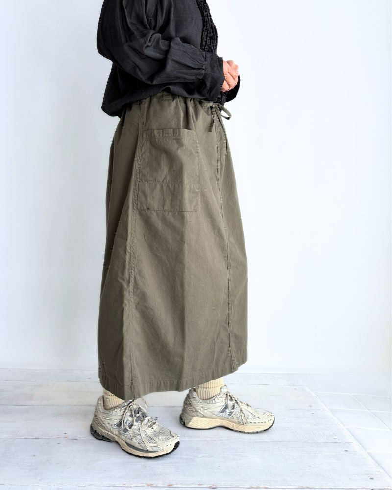 COTTON HERRINGBONE WASH EASY SKIRT in KhakiHerringbone