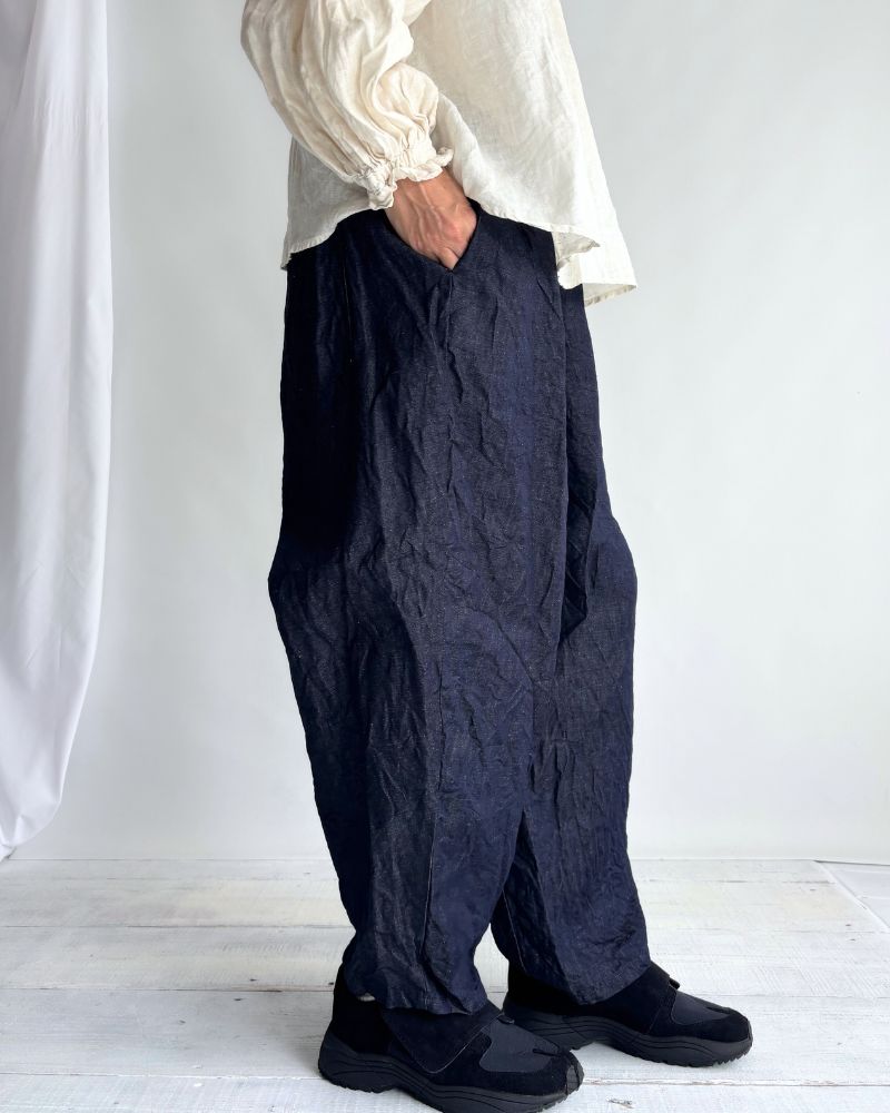 Light denim throw pants in Indigo