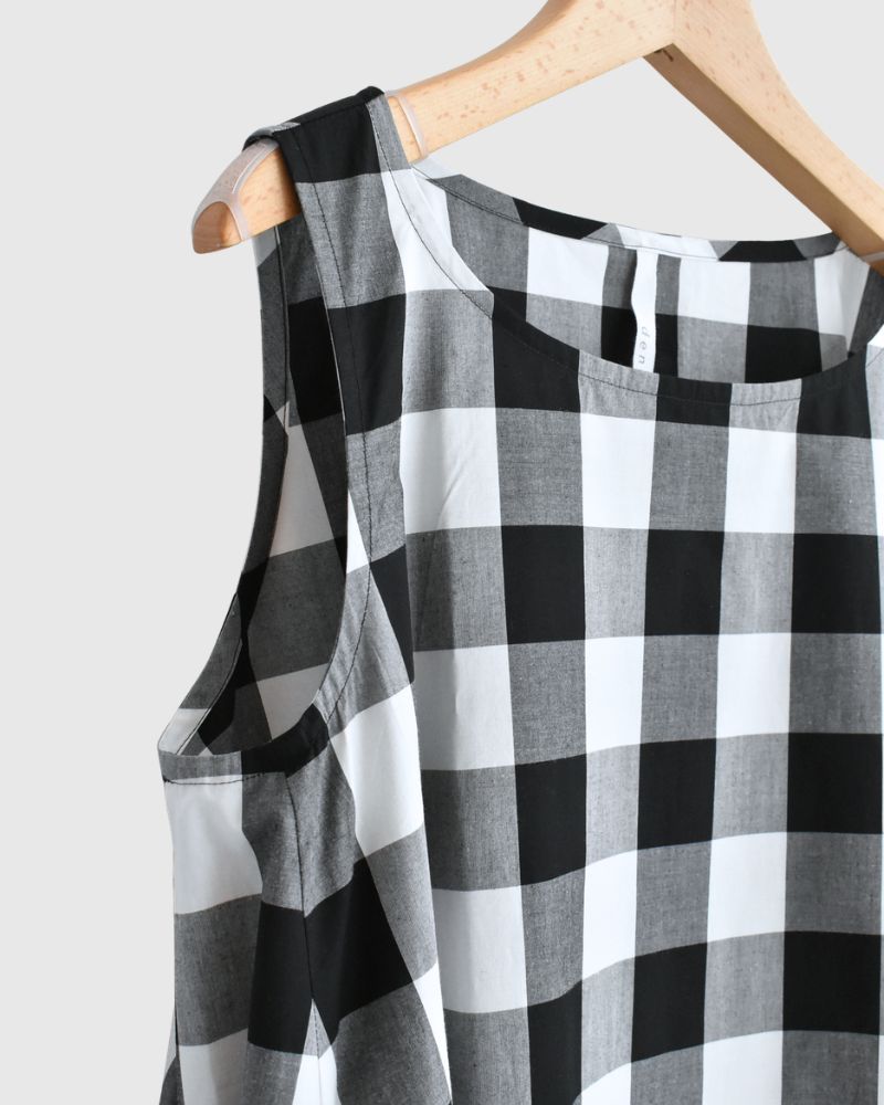 Block Check Sleeveless Flared Dress in White/Black