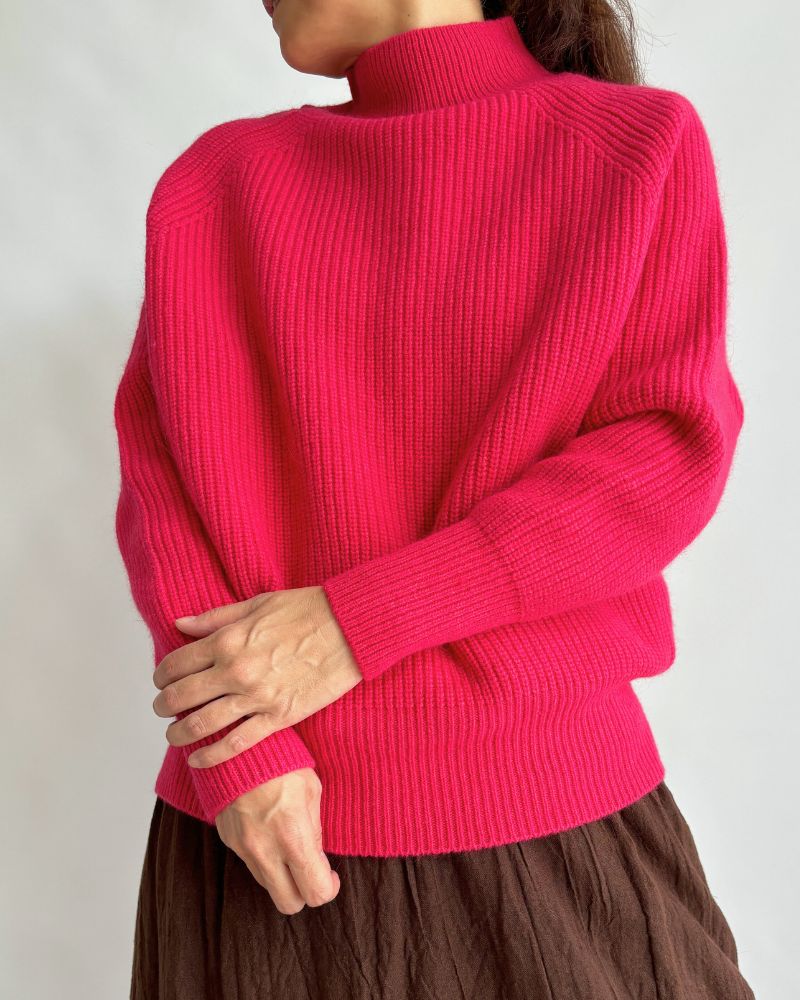 JAPAN RIDGE KNITTING PULLOVER in Pink