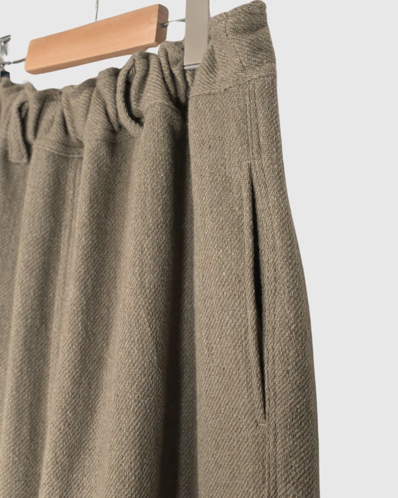 MERINO WOOL ORIHIMEDAKI PANTS in Beige