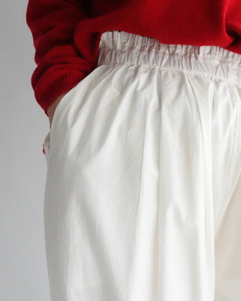 Soft Light Filter Pants in Off White