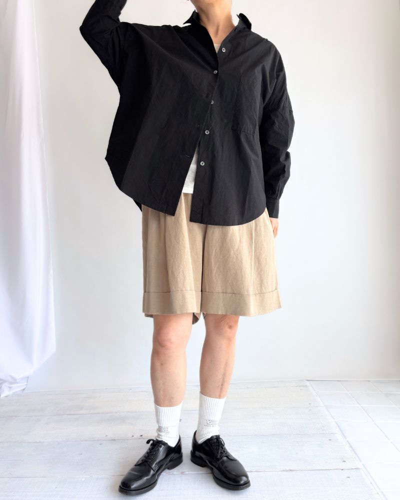 Tuck Cocoon Shirt in Black