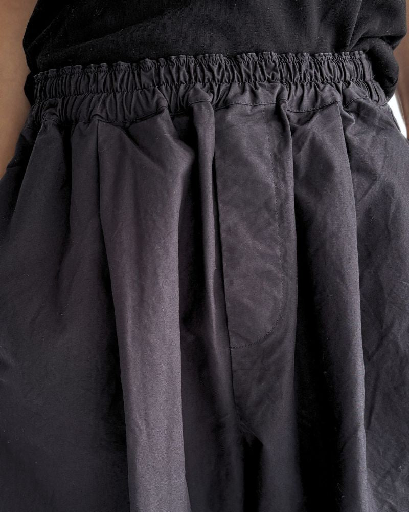 Cocoon Pants in NavyBlack