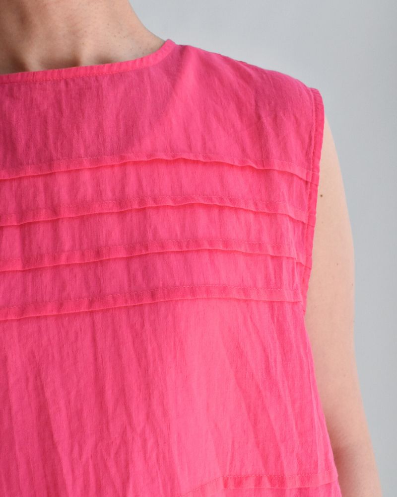 Boil Sleeveless Stack Blouse in Pink