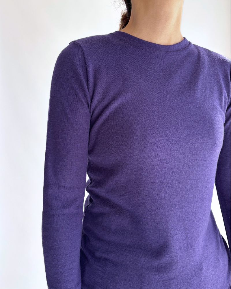 Crew neck slim fit (wool) in Purple