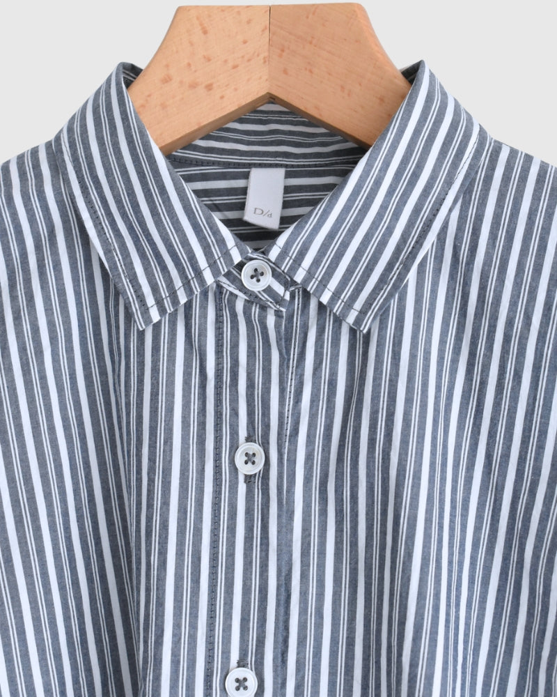Regular Collar Big Shirt in White/Navy