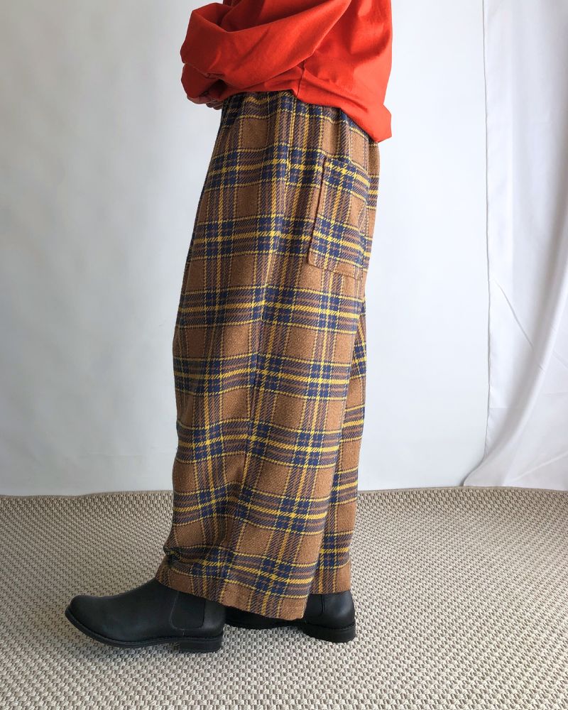 Warm Cotton Check Pants in Brown