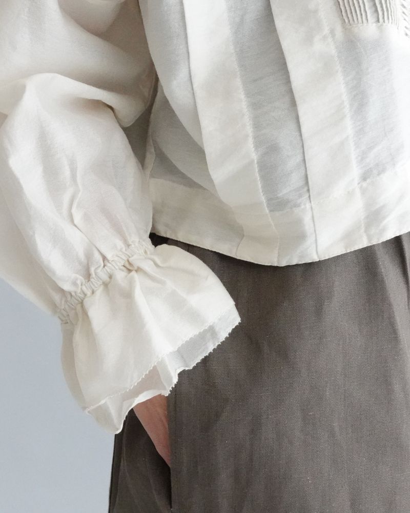 Airy Pintuck Lace Blouse in OffWhite