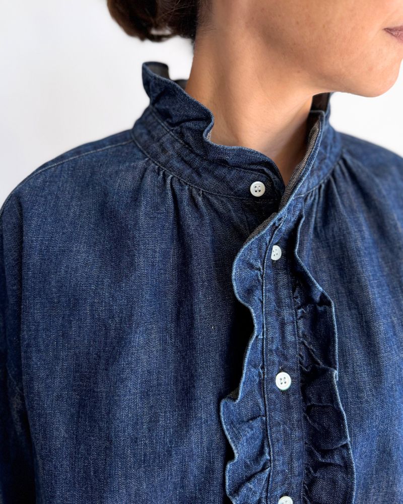 [Pre-order] F/W LA518 Ordinary Denim Frill Blouse (Late Sep - Early Oct)