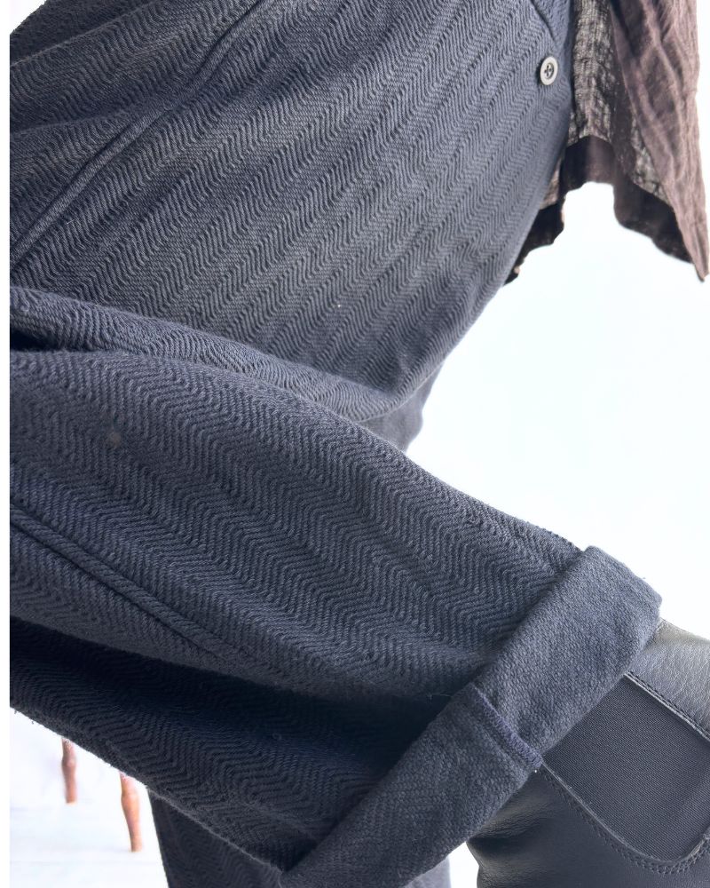TEORI Cotton Herringbone Easy Tapered Pants in Black