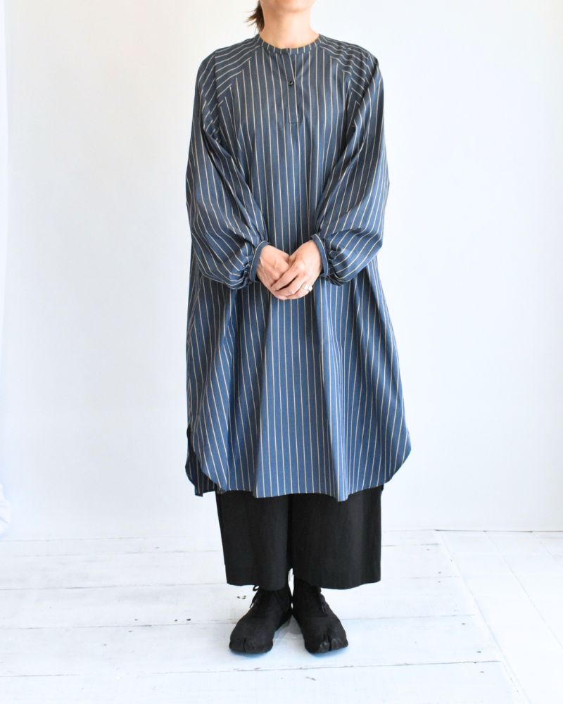Balloon Sleeve Midi Dress in NavyStripe