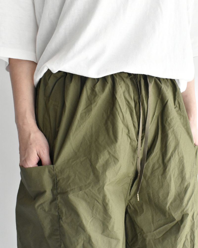 Typewriter Cotton Pants in Khaki