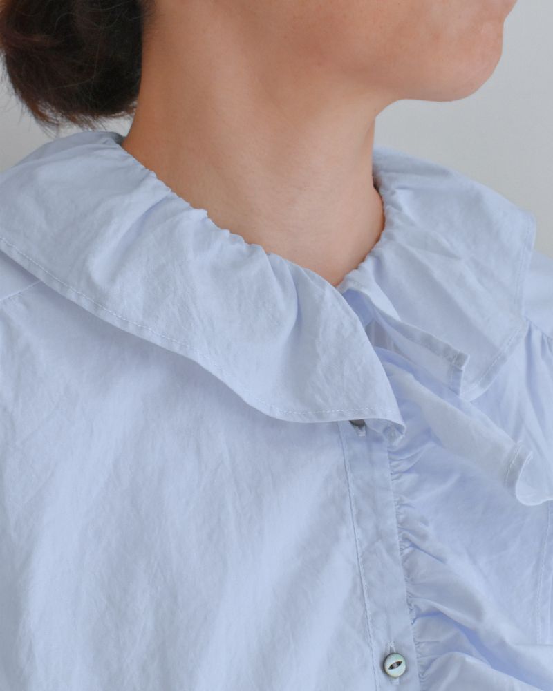 Ruffle Blouse in Sax