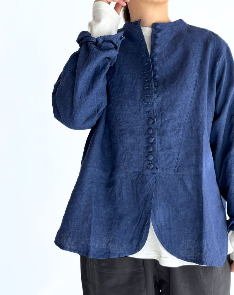 Indigo linen shirt in Indigo