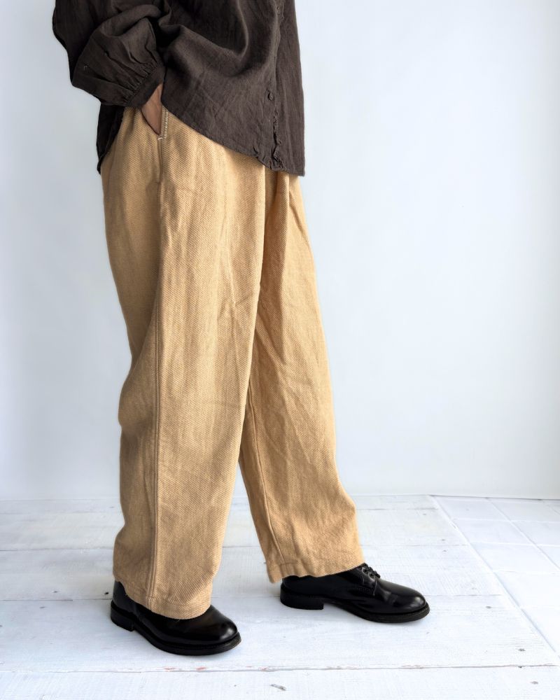 TEORI washed twill loose tapered pants in LightBeige