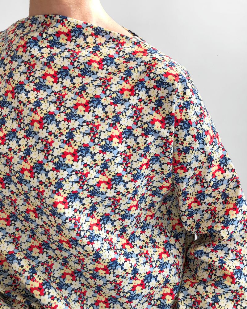 Boat neck blouse (LIBERTY)  in Red