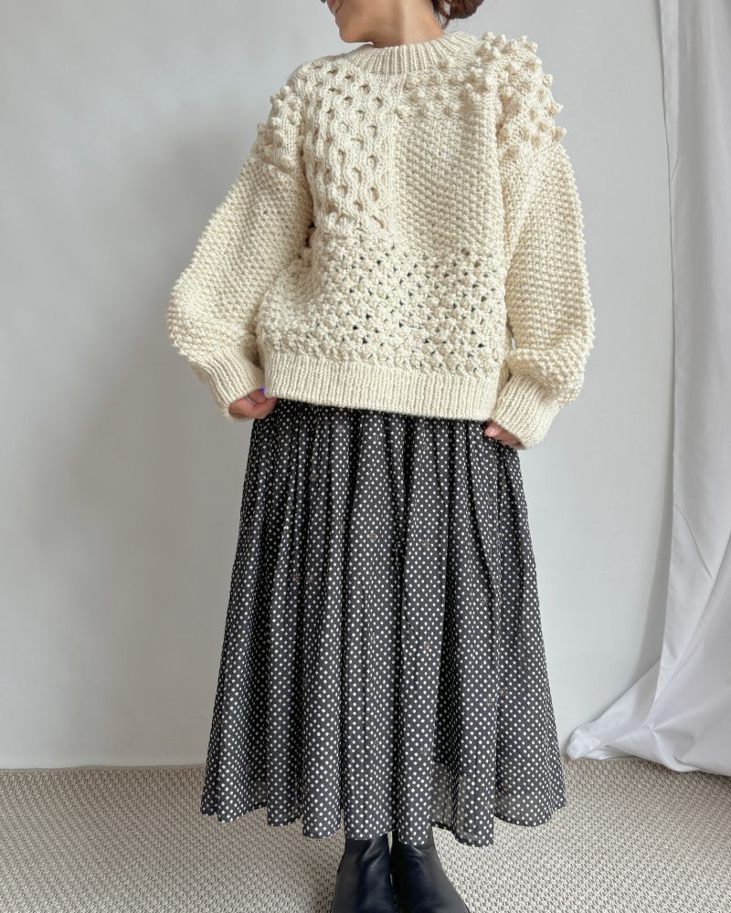 PERU Hand-Knit Pullover in White