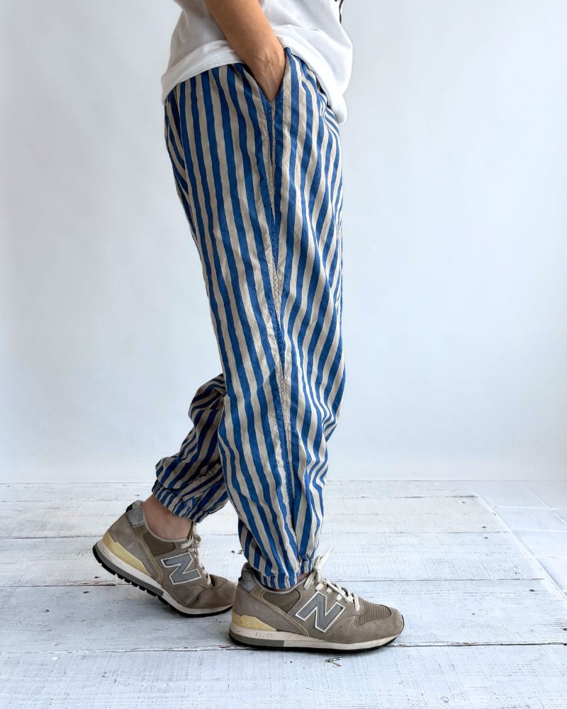 POPLIN WIDE STRIPE (OVERDYE) EASY PANTS in MilkyGrey