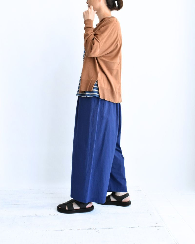 Wide Cocoon Gathered Pants in Blue