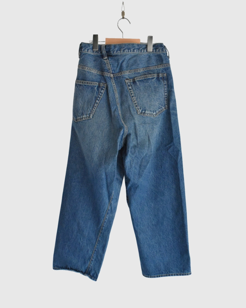 Selvedge Denim Asymmetric Tuck Pants in VintageBlue