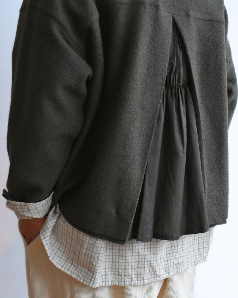 [Pre-order] F/W RS031 Back Shirring Pullover (Late Oct - Early Nov)
