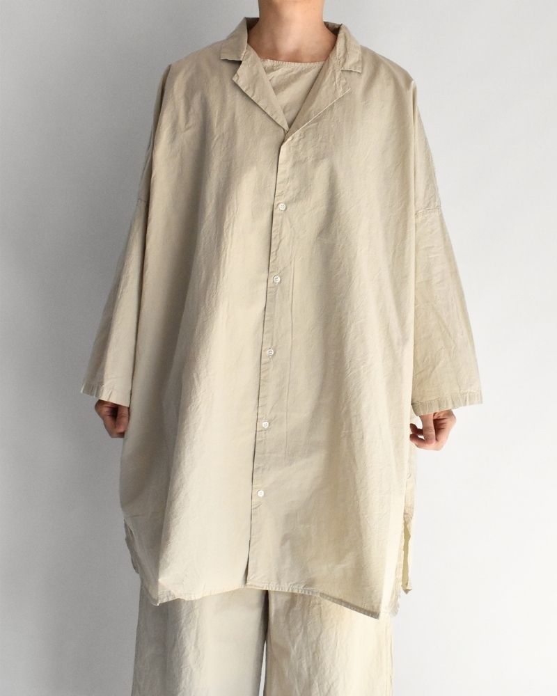 Shrink Open Collar Long Shirt in Beige
