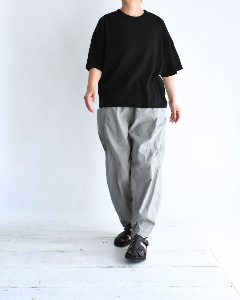 Wide T-shirt in Black