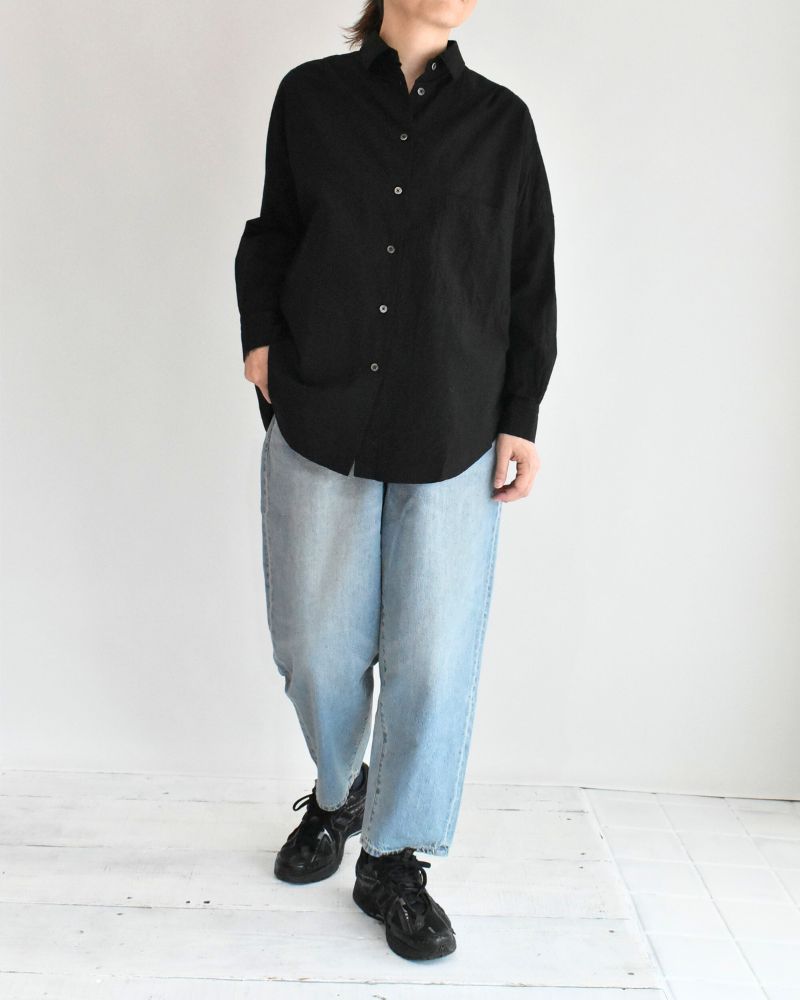 Tuck Cocoon Shirt in Black