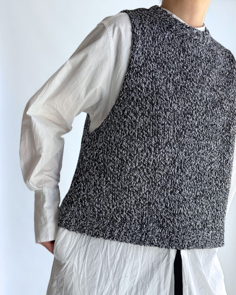 Low Gauge Gima Knit Vest in Mix