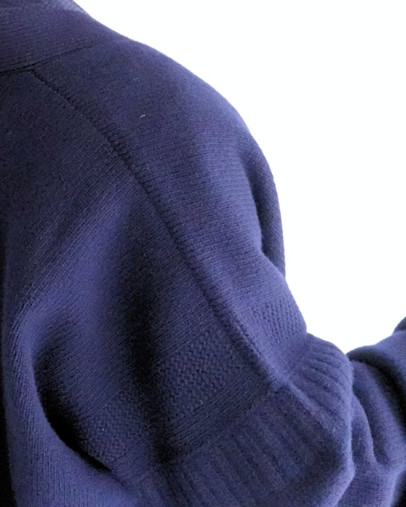JANE V-neck Cardigan in Navy