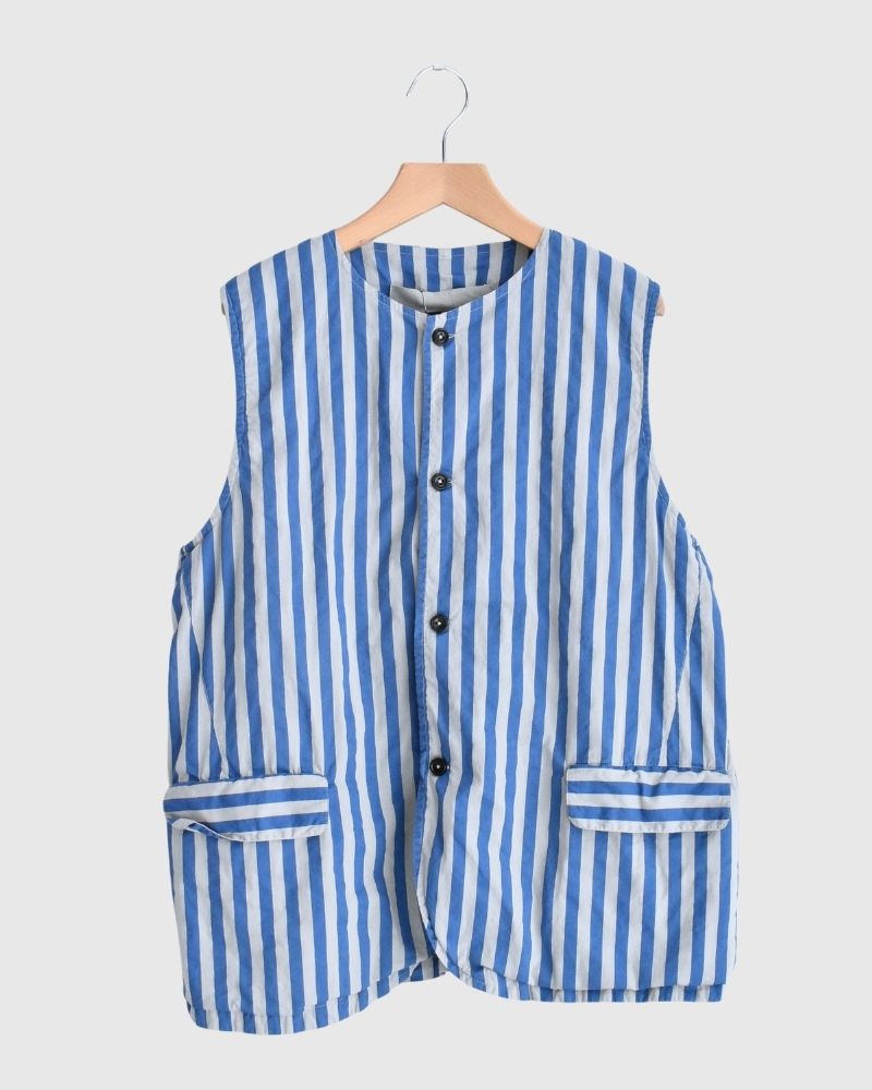 POPLIN WIDE STRIPE (OVERDYE) NO COLLAR VEST in MilkyGrey